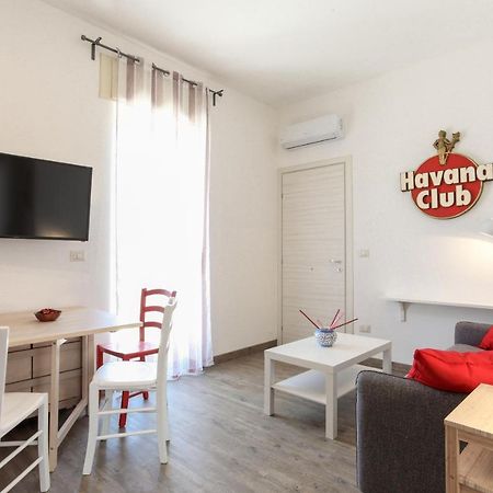 Your Apartment Aeroporto di Catania Fontana Rossa Esterno foto